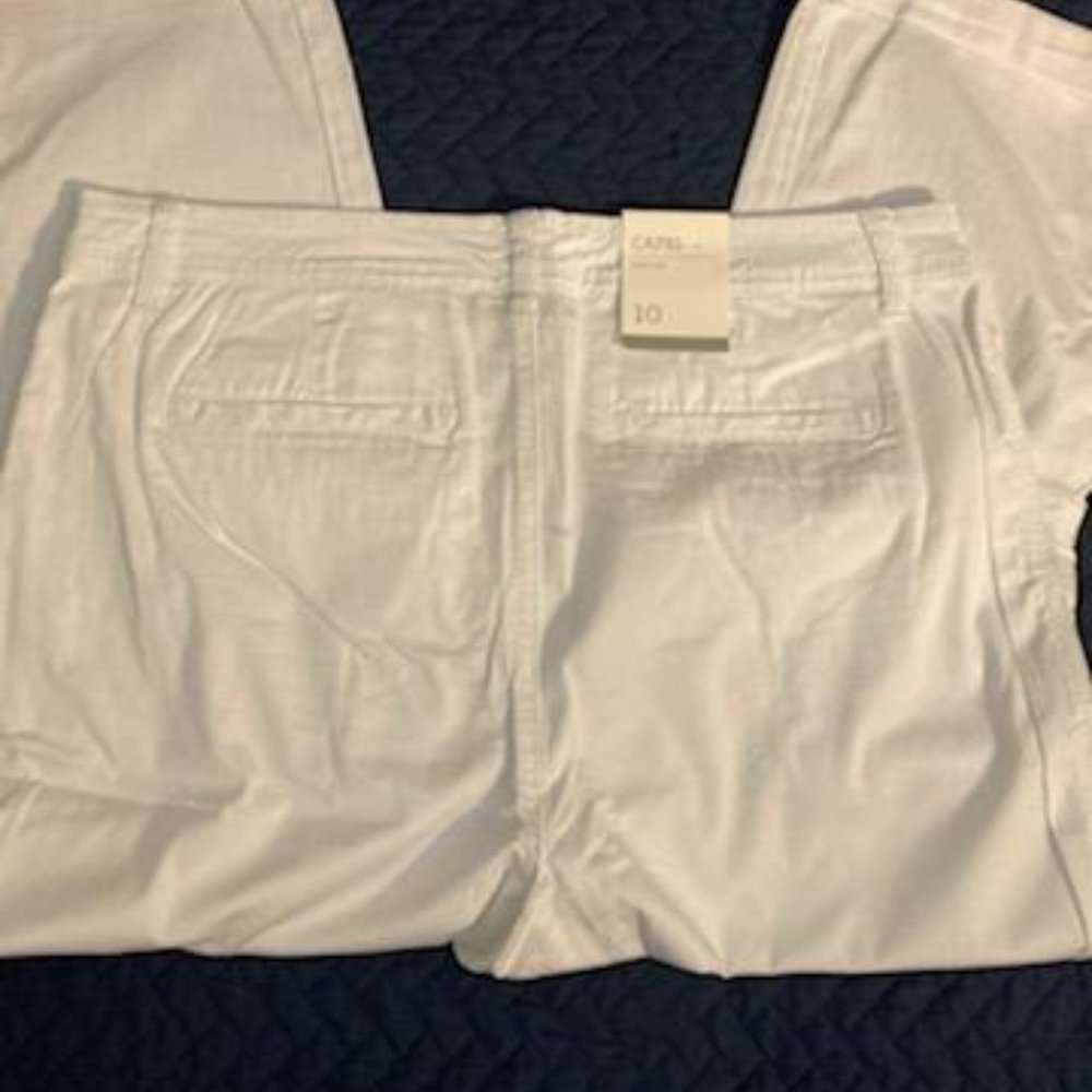 Mid Rise Capris - Picture 2 of 8